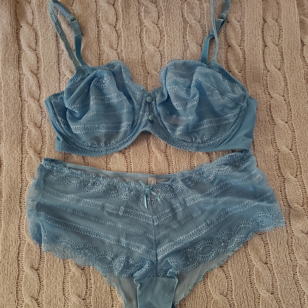 Victoria's Secret Light Blue Bra & Panty Set